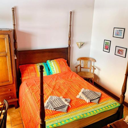 Appartement Duplex Climatise Avec Wi-Fi - Plage Pointe Marin A Pieds, Recemment Renove Sainte-Anne Zewnętrze zdjęcie