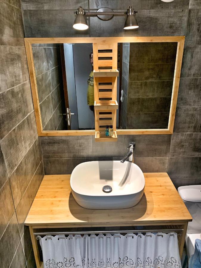 Appartement Duplex Climatise Avec Wi-Fi - Plage Pointe Marin A Pieds, Recemment Renove Sainte-Anne Zewnętrze zdjęcie