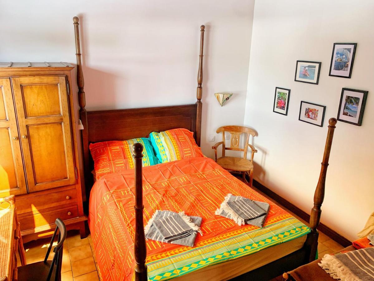 Appartement Duplex Climatise Avec Wi-Fi - Plage Pointe Marin A Pieds, Recemment Renove Sainte-Anne Zewnętrze zdjęcie